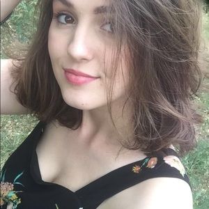 Meet your Posher, Annie